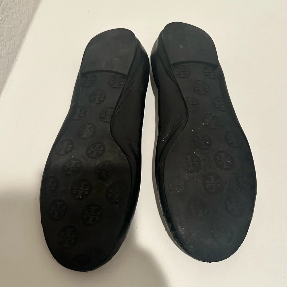 Tory Burch Reva Black Leather Ballet Flats Silver Logo Size 8.5